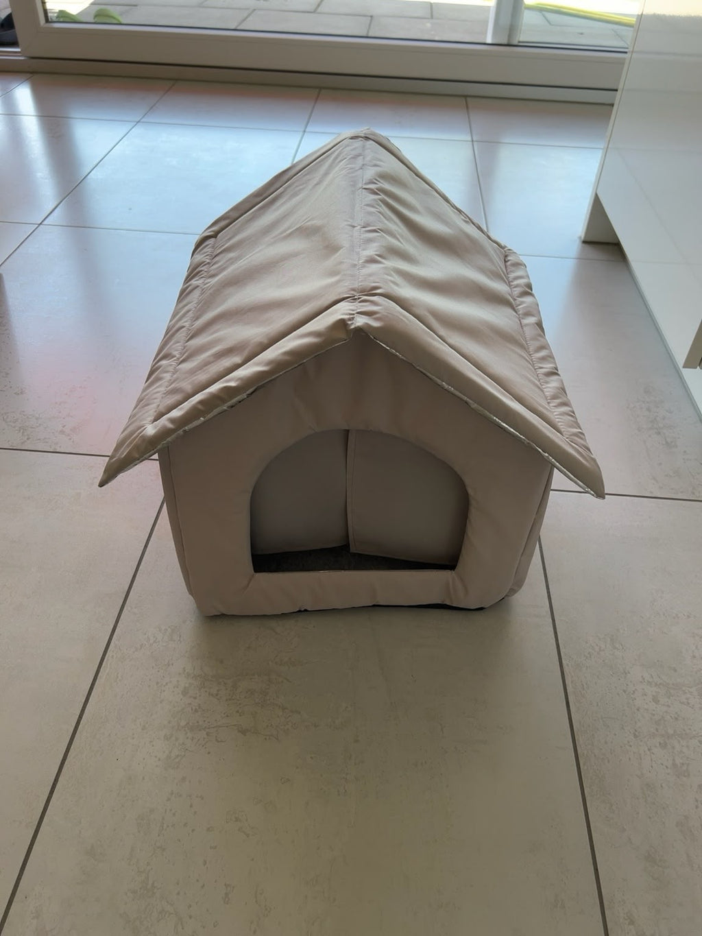 PawFlow Outdoor-Kuschelhütte – Wetterfestes Haustierhaus mit Isolierung